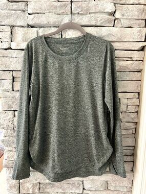 Athleta UpTempo Heathered Green Long-Sleeve Top